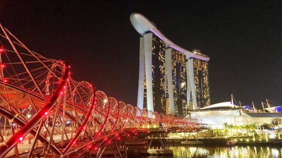 photo of marina bay sands building complex in singapore at night